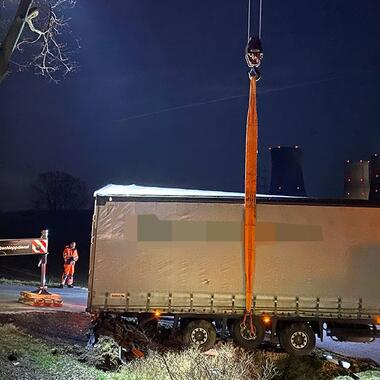 Bergung eines LKW