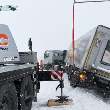 Bergung eines LKW